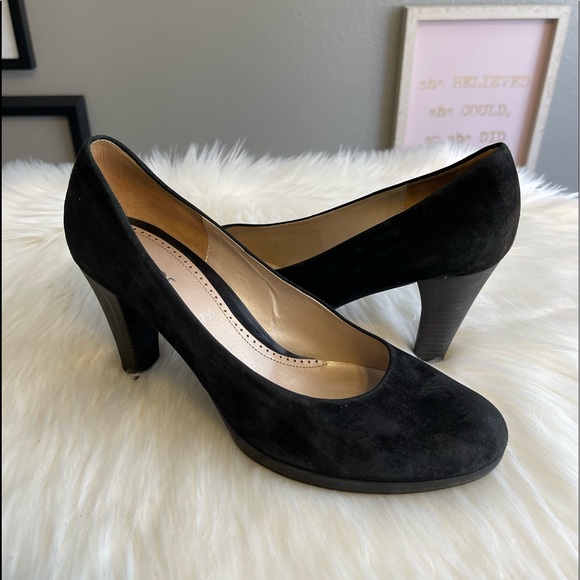 Gabor Black Suede Almond Toe Pumps 10 - Picture 12 of 12